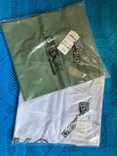 2 camisetas OKDOK desapego 
