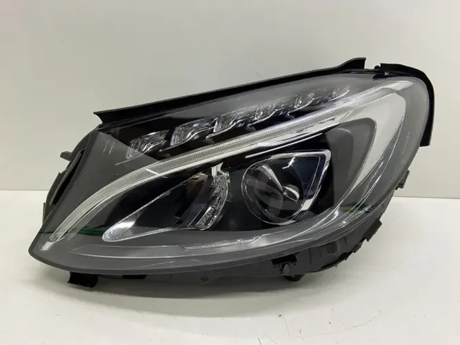 Farol Mercedes C180 C200 2015 16 17 2018 Led Sem Modulos Esq