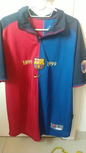 Camisa Barcelona edição vintage 100 anos