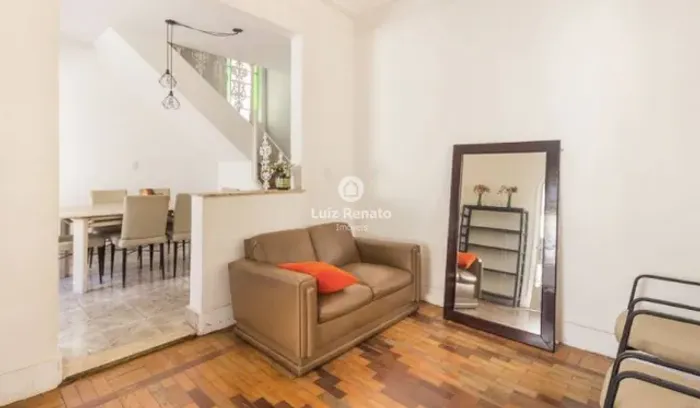 Casa a venda no melhor ponto de Lourdes - 5 quartos 360m