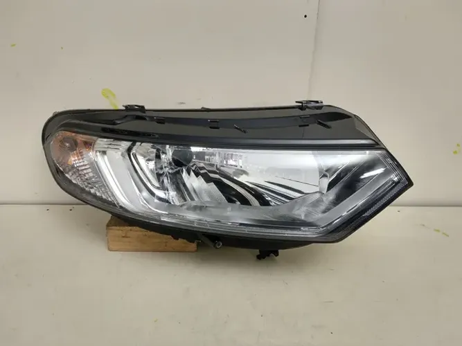 Farol led lado direito Ford Ecosport 13/19 usado 