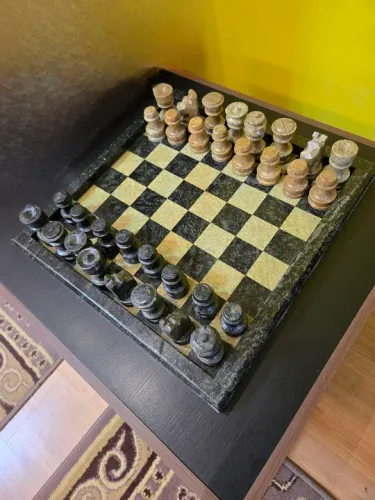 Tabuleiro c/mesa de rodinhas jogos xadrez e dama 46x46