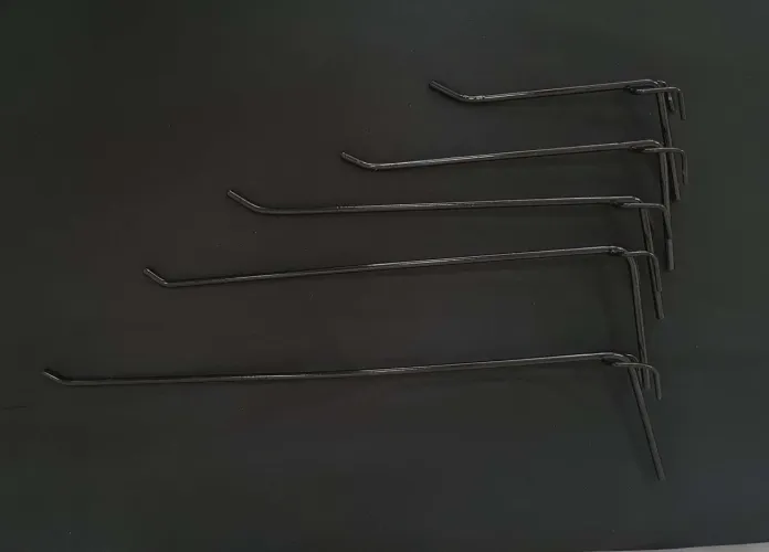Gancho de 15cm para tela aramada