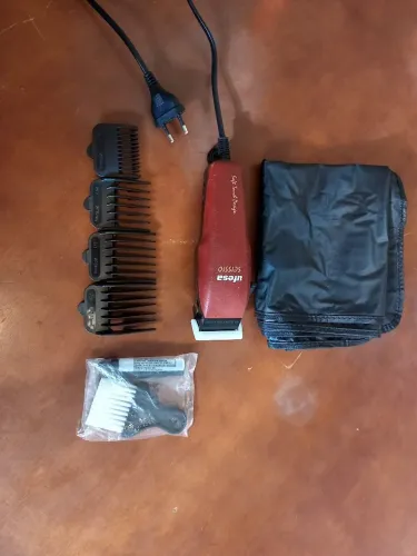 Máquina de cortar cabelo 220v