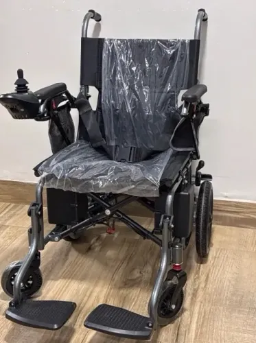 Cadeira de rodas motorizada