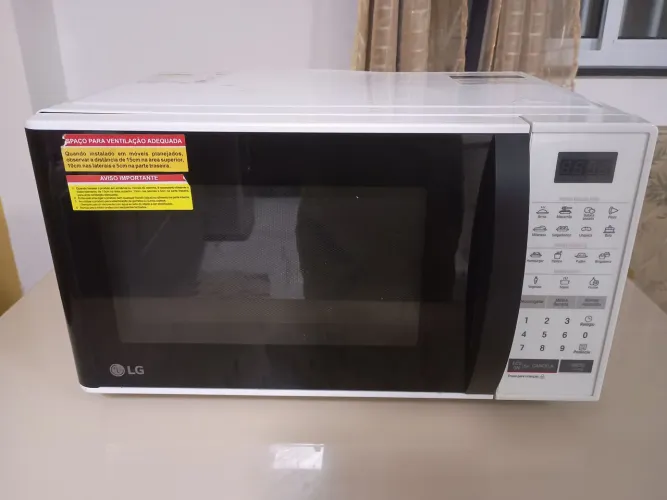 Microondas LG 30l usado - aceito negociar