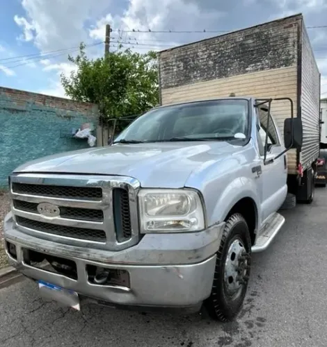 Ford F-4000 Turbo Cummins 4x4 2p diesel 2007