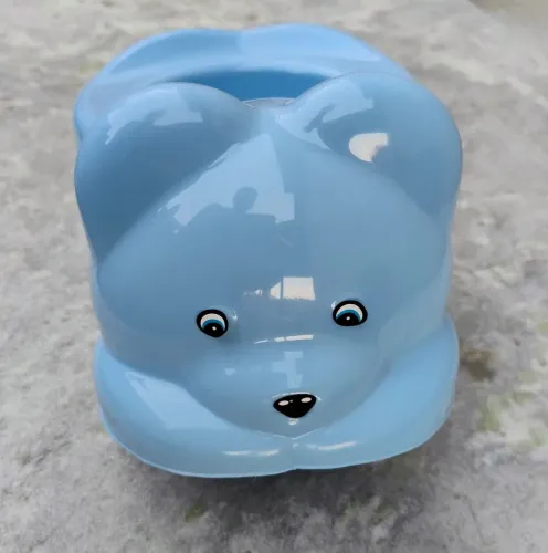 Troninho Ursinho Azul - Conforto e Diversão para o Bebê