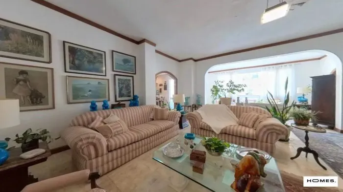 Hoomes vende belíssimo Cobertura duplex em Copacabana