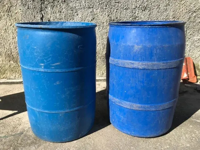 TAMBOR DE PVC 220 LITROS