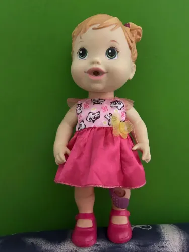 Boneca Baby Alive machucadinho