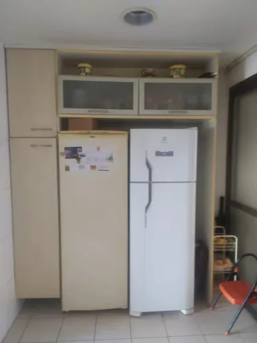 COZINHA COMPLETA USADA BEM CONSERVADA