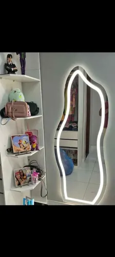 Espelho Decorativo com LED