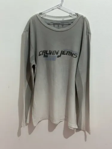 Blusa manga longa calvien Klein infantil