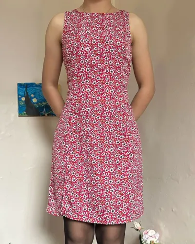 Vestido vermelho floral shein 