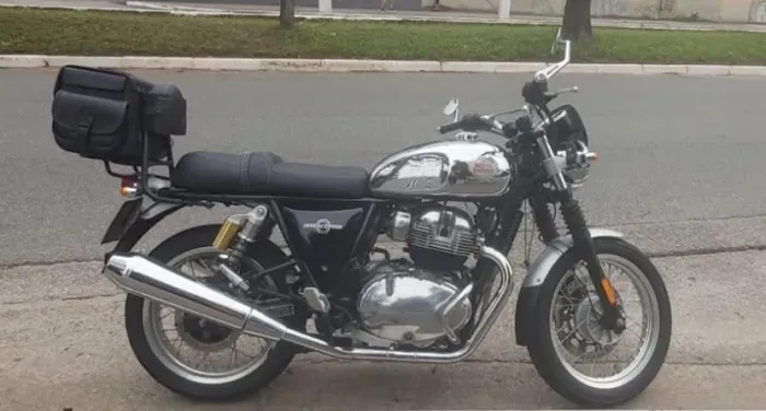MOTO ROYAL ENFIELD INTERCEPTOR 650 ANO 2021