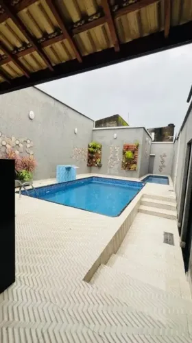 Excelente Oportunidade em Condomínio fechado com área de lazer