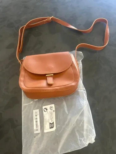 Bolsa de Ombro Clássica - Cor Marrom