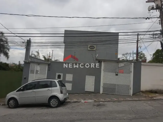 Casa de condomínio em Avenida Tarumã - Vila Pierina - São Paulo/SP