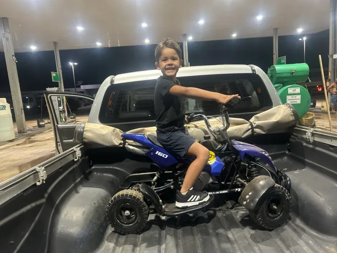 Quadriciclo Infantil 49cc.