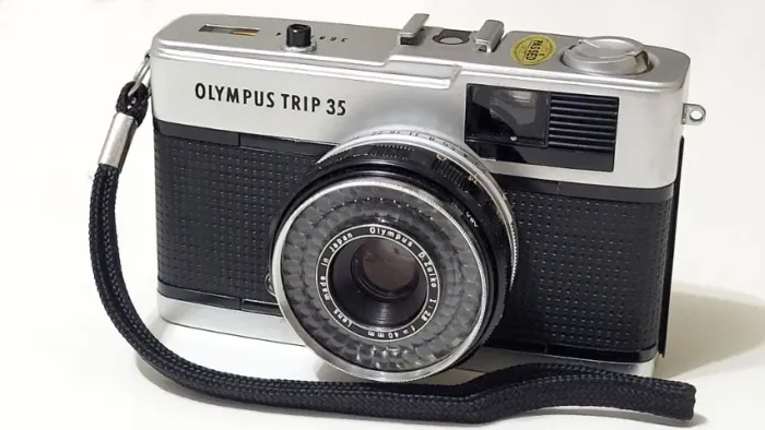 Câmera fotográfica Olympus Trip 35