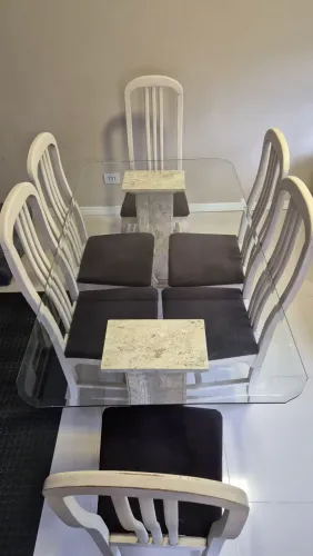 Mesa de Jantar com 6 Cadeiras