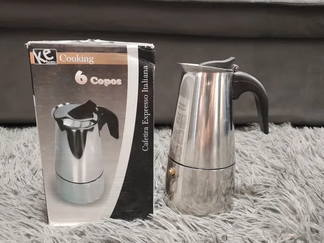 Cafeteira Expresso Italiana 6 Copos - Nova