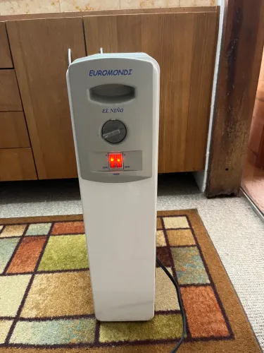 Aquecedor elétrico marca Euromondi