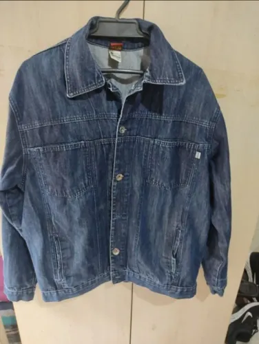 Jaqueta Jeans Clássica