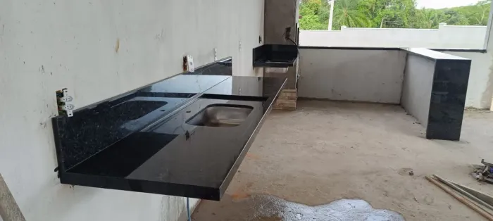 Fazemos orçamentos em toda Manaus sem nenhum custo pias de mármore e granito escada