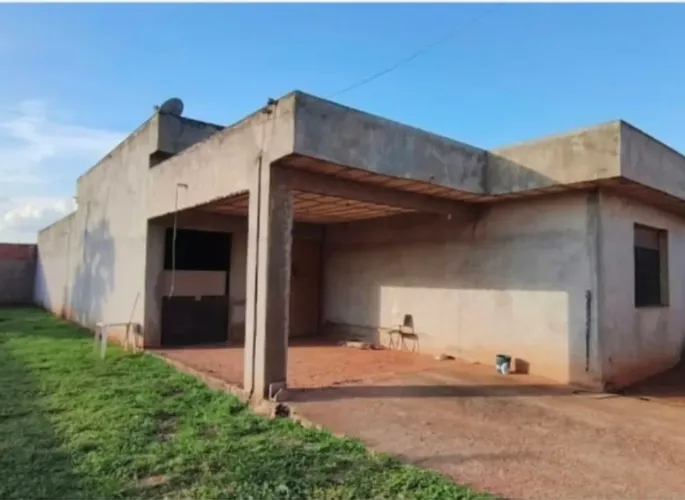 Casa condomínio em frente a BR na 26 de Setembro