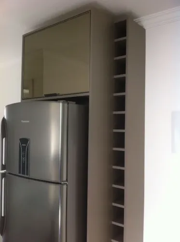 Torre com Adega lateral em MDF 18mm (SC)
