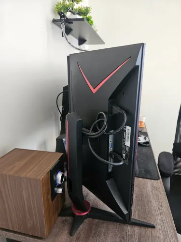 Monitor AOC IPS 24pol 144Hz