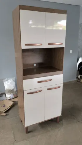 Armário de cozinha pequeno