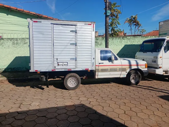 Ford F-1000 Super 3.6 / Super Serie 3.6 (álcool) 1995