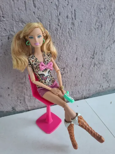 Boneca barbie summer dreamhouse 2012