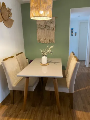 Mesa de jantar 4 lugares