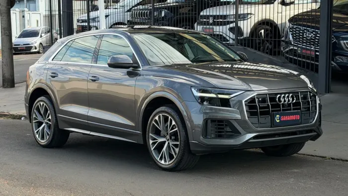Audi Q8 Perform. 3.0 TFSI Coupe Quat. S-tron. 2021