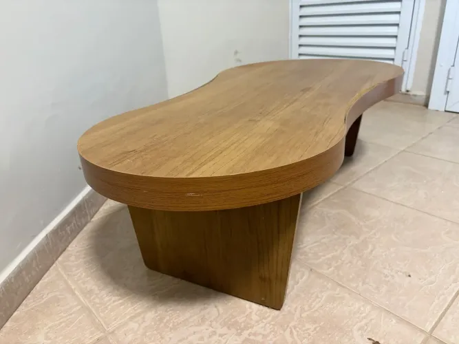 Mesa de centro orgânico Magnum Carvalho