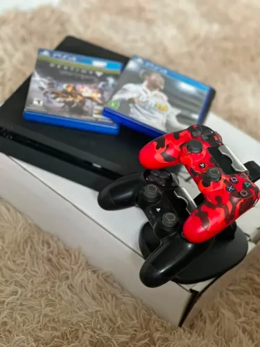 Ps4 slim 1TB