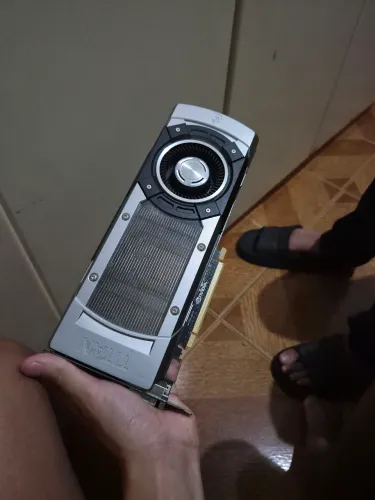 melhoro preço e aceito troca Placa de Video GTX titan black (De colecionado).