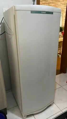 Geladeira Cônsul Pequena
