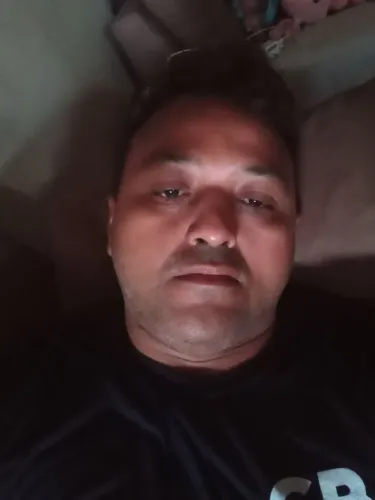 Ofereço meus serviços