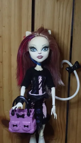 Monster High Catrine DeMew - New Scaremester