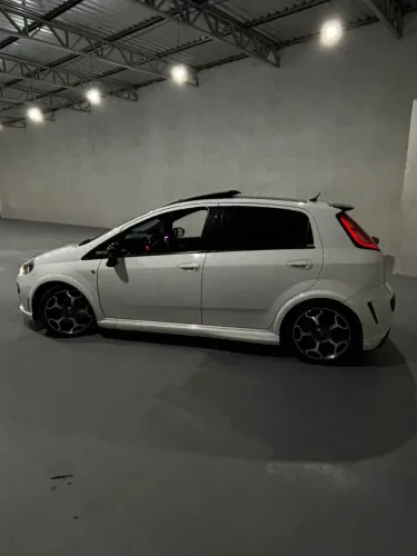 Fiat Punto T-jet 1.4 16V Turbo 5P 2014