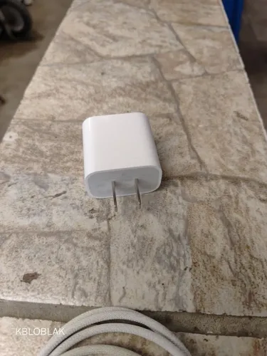 Carregador Turbo iPhone 20w original Apple sem cabo 