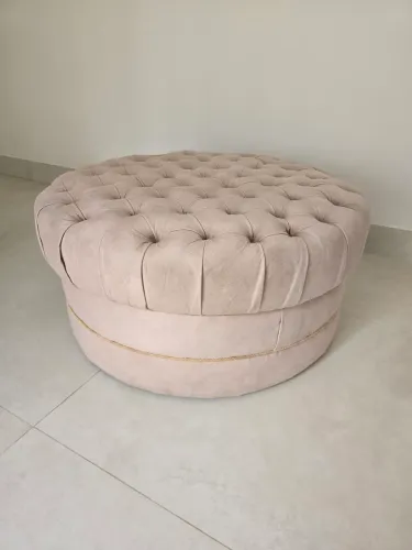 Vendo lindo puff, em captone