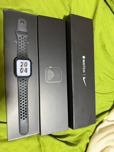 Apple Watch série 6 44mm Nike gps