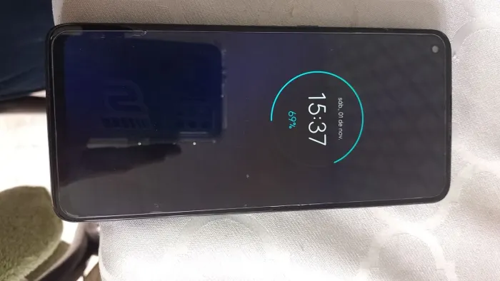 Celular moto g9