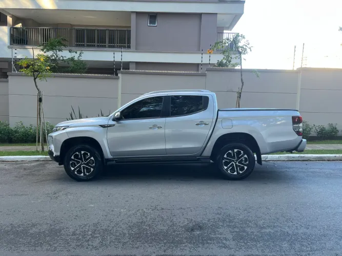 Mitsubishi L200 Triton Sport HPE-S 2.4 CD Dies. AUT 2023